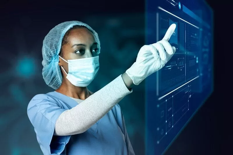 Tecnologia na Saúde: Transformando Vidas e Sistemas de Saúde