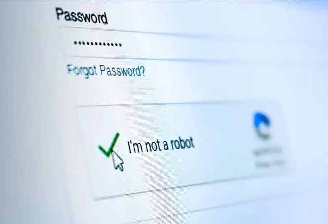 Desvendando o CAPTCHA: Protegendo a Internet Contra Robôs